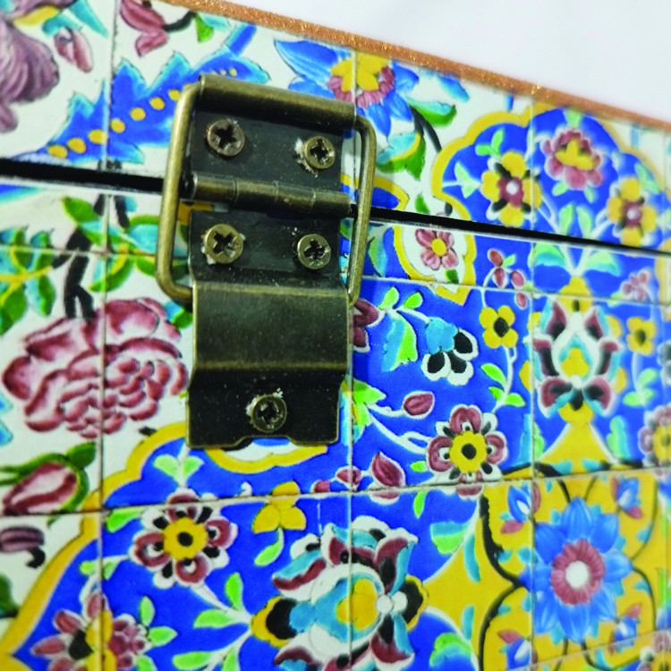 جعبه چوبی کادویی دکوپاژ